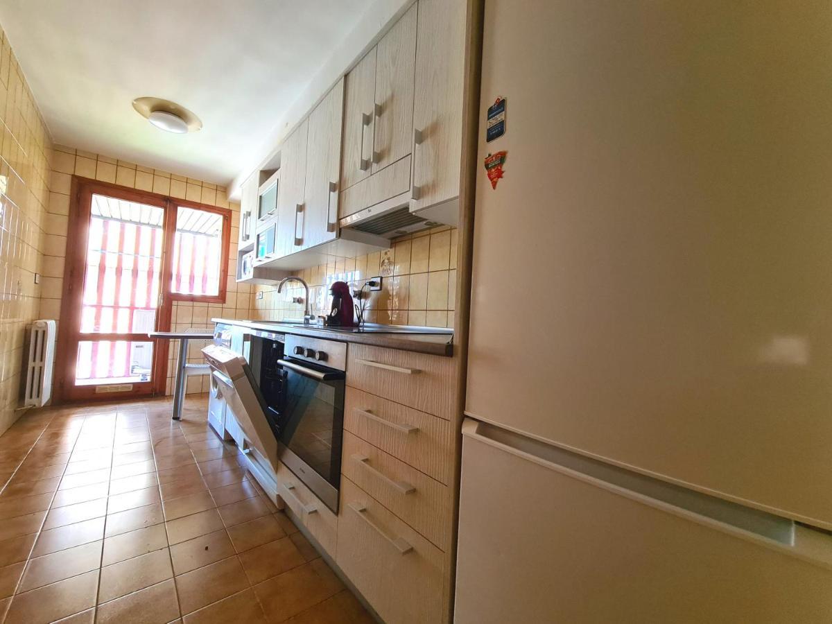 Espacioso apartamento con impresionantes vistas y garaje privado - Dos Torres Tauriel Zaragoza Exterior foto